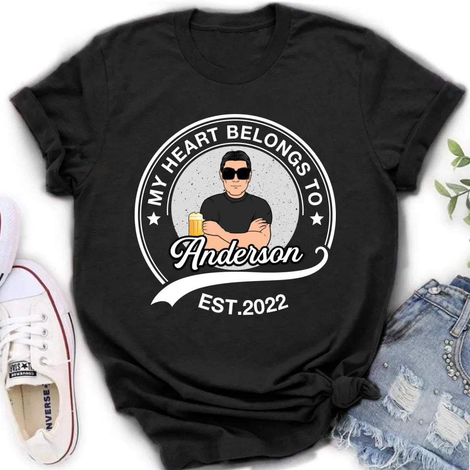 Personalized Couple T-shirt/Long Sleeve/Sweatshirt/Hoodie - Gift Idea For Couple/Husband And Wife - My Heart Belongs To